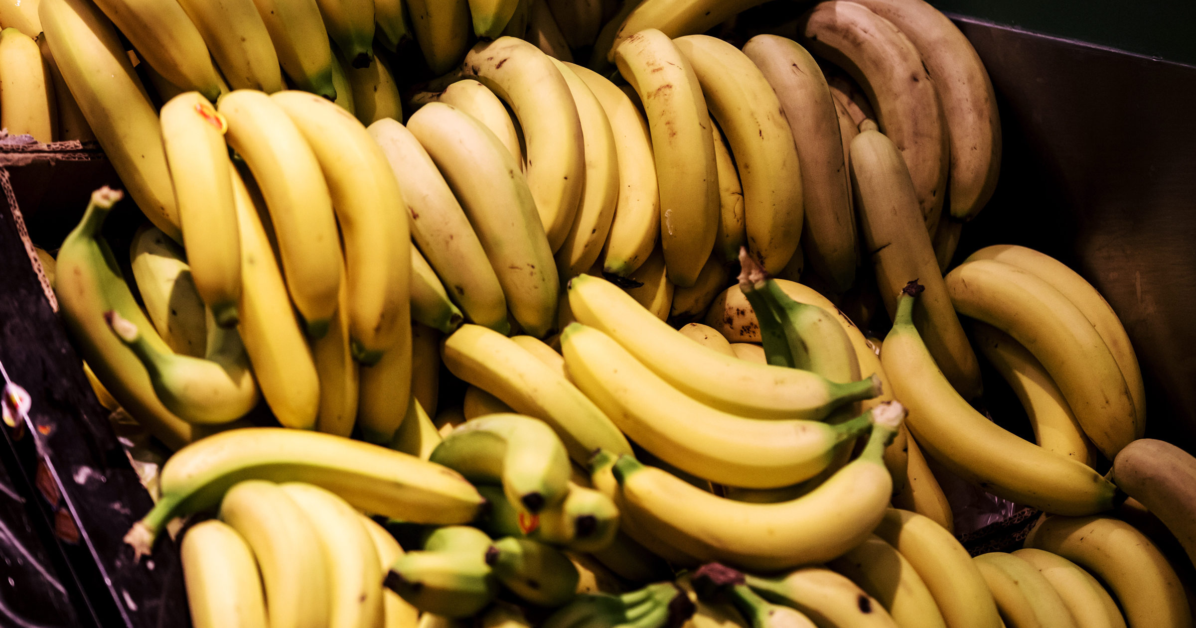 Bananas-hp-615950984-1200x630-e1489449259246